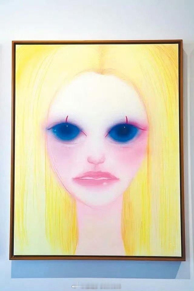 小S二女儿Lily的画画灵感来源于大S，具俊晔画画的灵感来自于大S的照片，直接在
