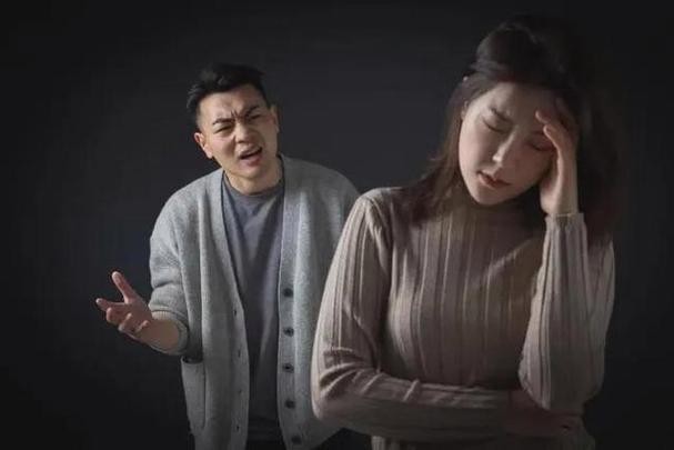 大姑姐跟姑姐夫吵架气急了来了一句：“过不了就离！”没想到姑姐夫直接告诉她民政局见