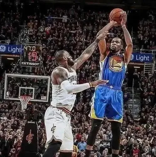 NBA总决赛被横扫有多难？近20年仅2次，队中都有他 