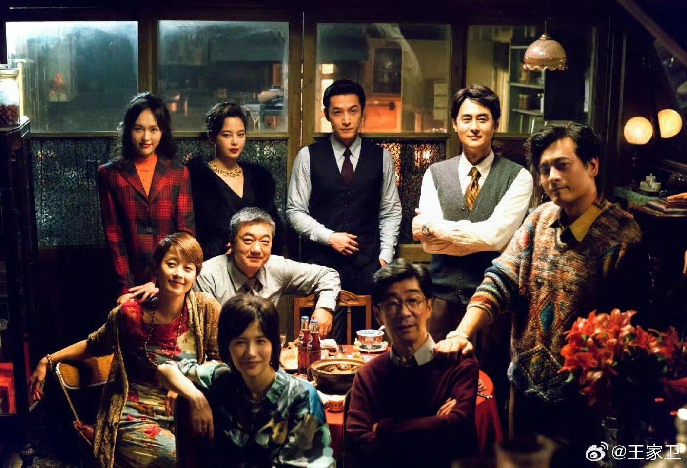 王家卫吐槽游本昌不是省油的灯 啊这，就是说王家卫这是把《繁花》剧组的主演，都蛐蛐