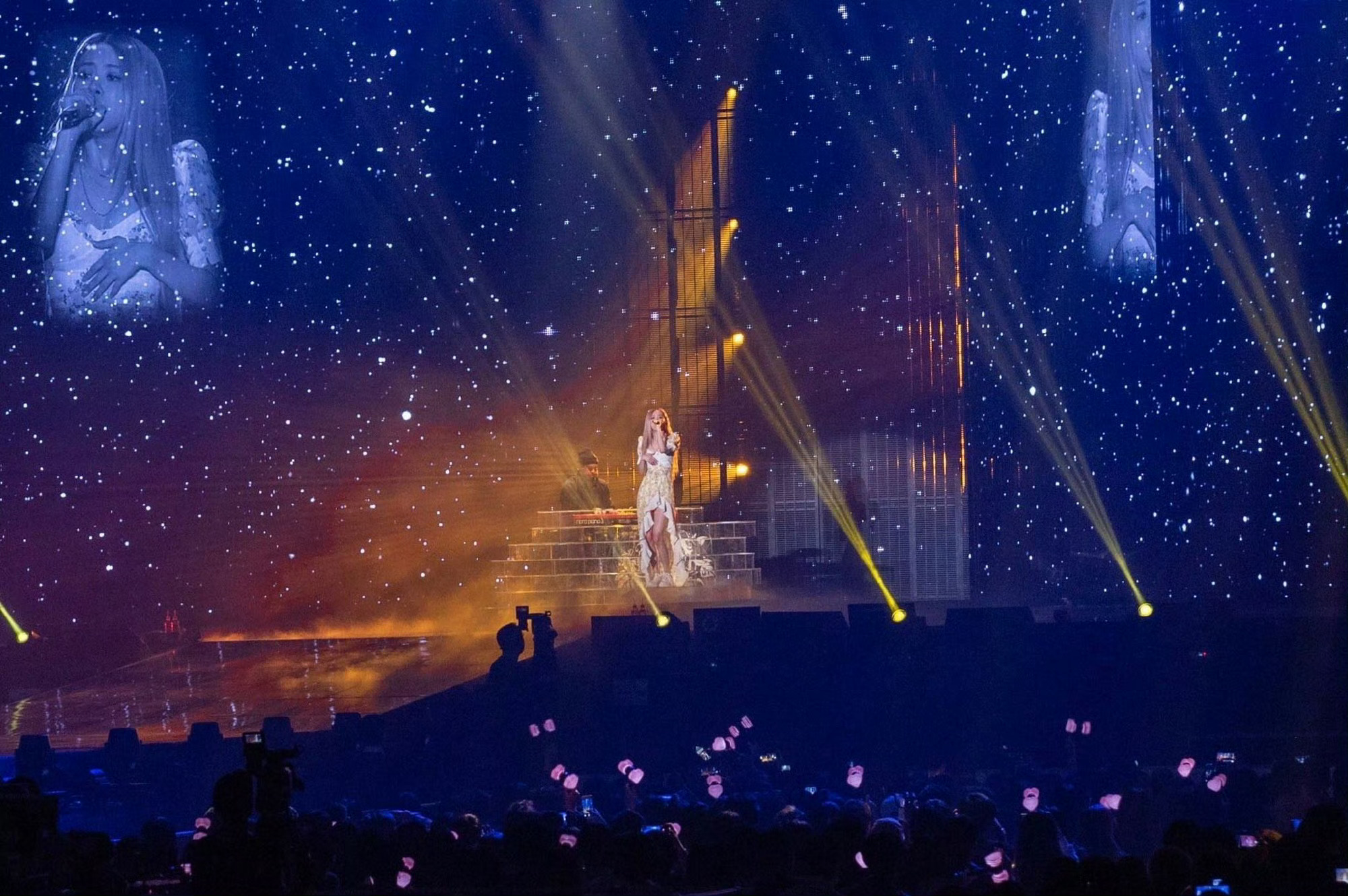 𝐇𝐚𝐩𝐩𝐲 𝟏𝟎𝐭𝐡 𝐝𝐞𝐛𝐮𝐭 𝐚𝐧𝐧𝐢?