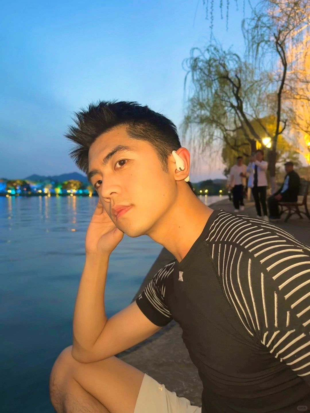 有人问我到底有几个耳机？第六副来了