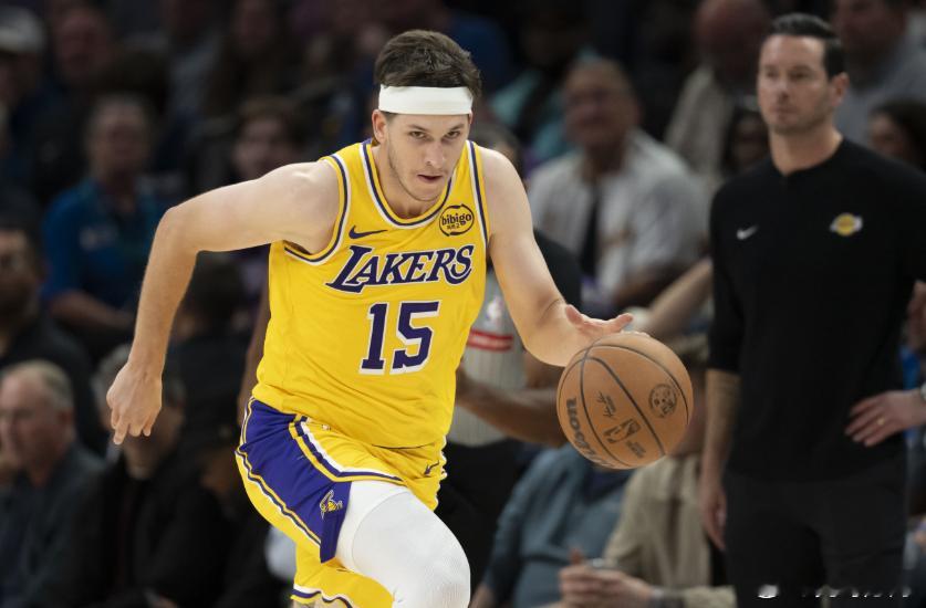 据湖人队记Anthony F. Irwin报道，消息源透露，里夫斯接受了MRI检