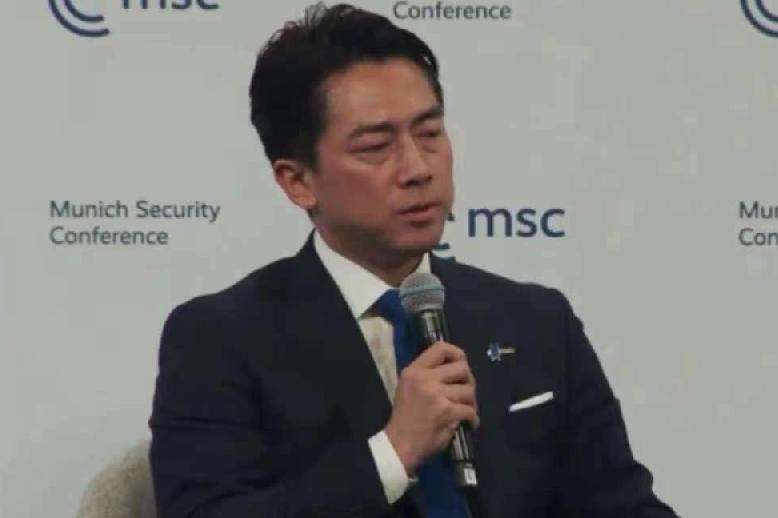 昨晚，日本防卫大臣小泉进次郎在慕尼黑表示:“日本的立场非常明确，始终保持对话的大