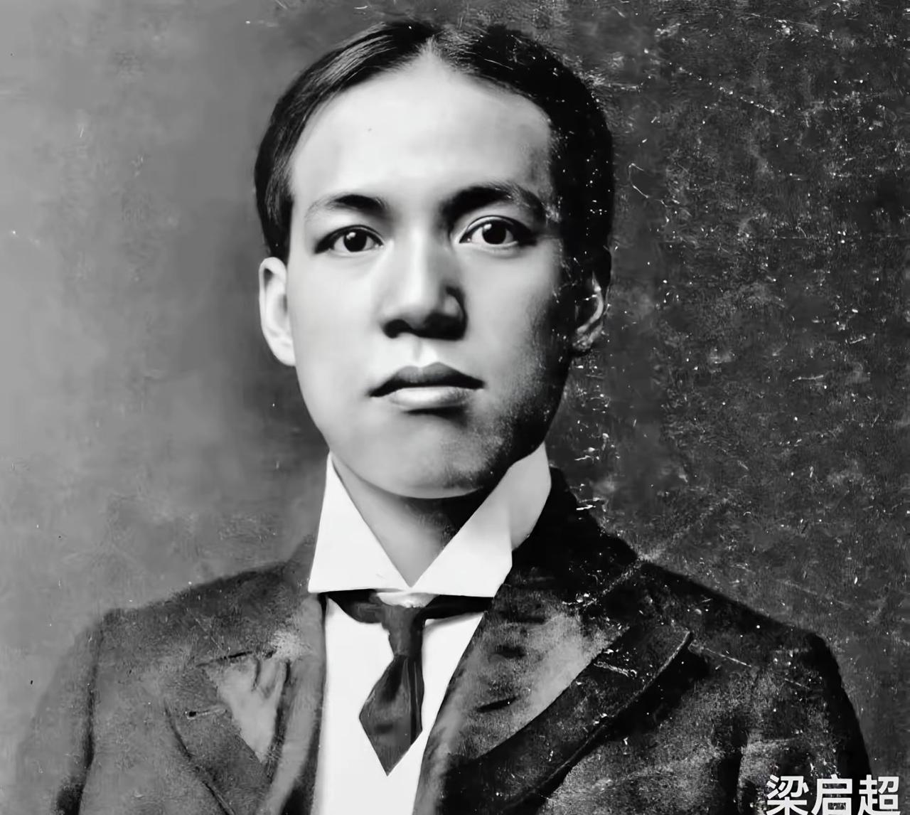 没想到喊着“变法图强”的梁启超，居然劝儿子放弃理工科，去学“没用”的建筑？当年梁