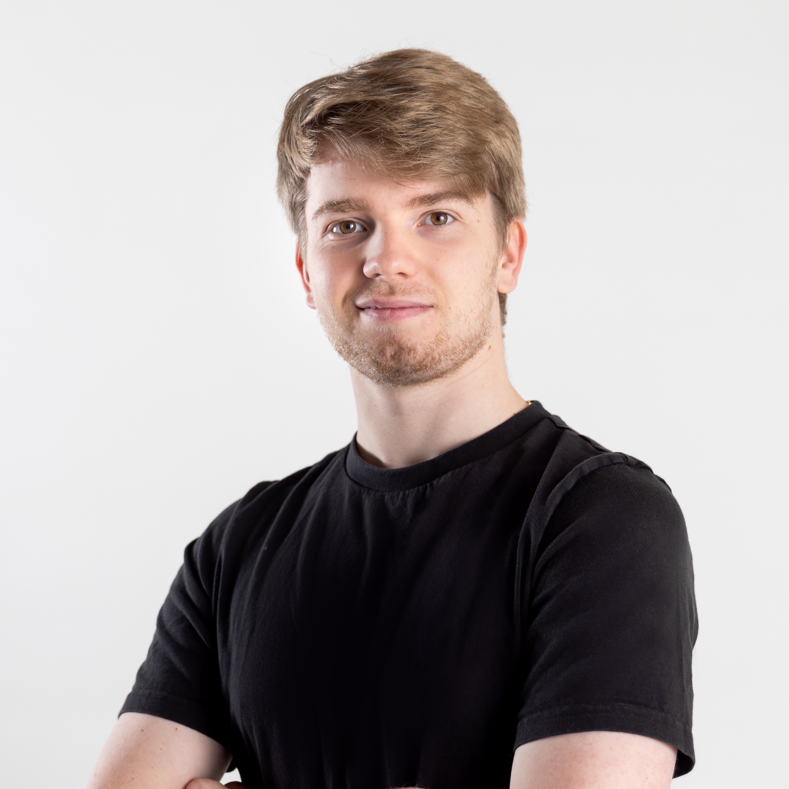 Prema官方宣布，罗伯特-舒瓦茨曼重回车队，与卡勒姆-艾洛特搭档参加明年Ind