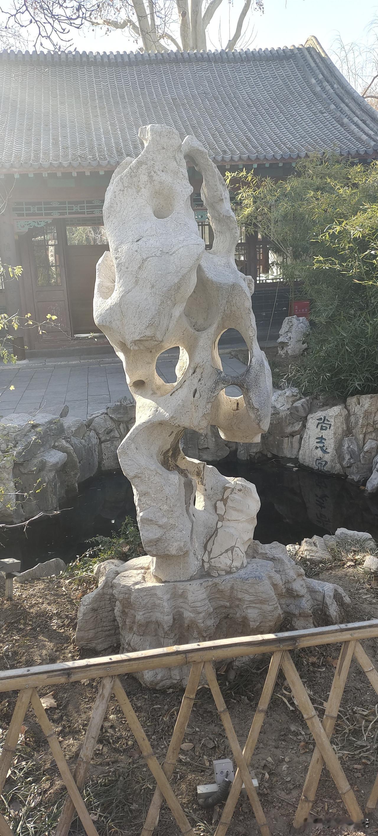 今天赶历城大集，上车一看，就我自己。真成了“老百姓的私家车”了。这怎么也就没有喊