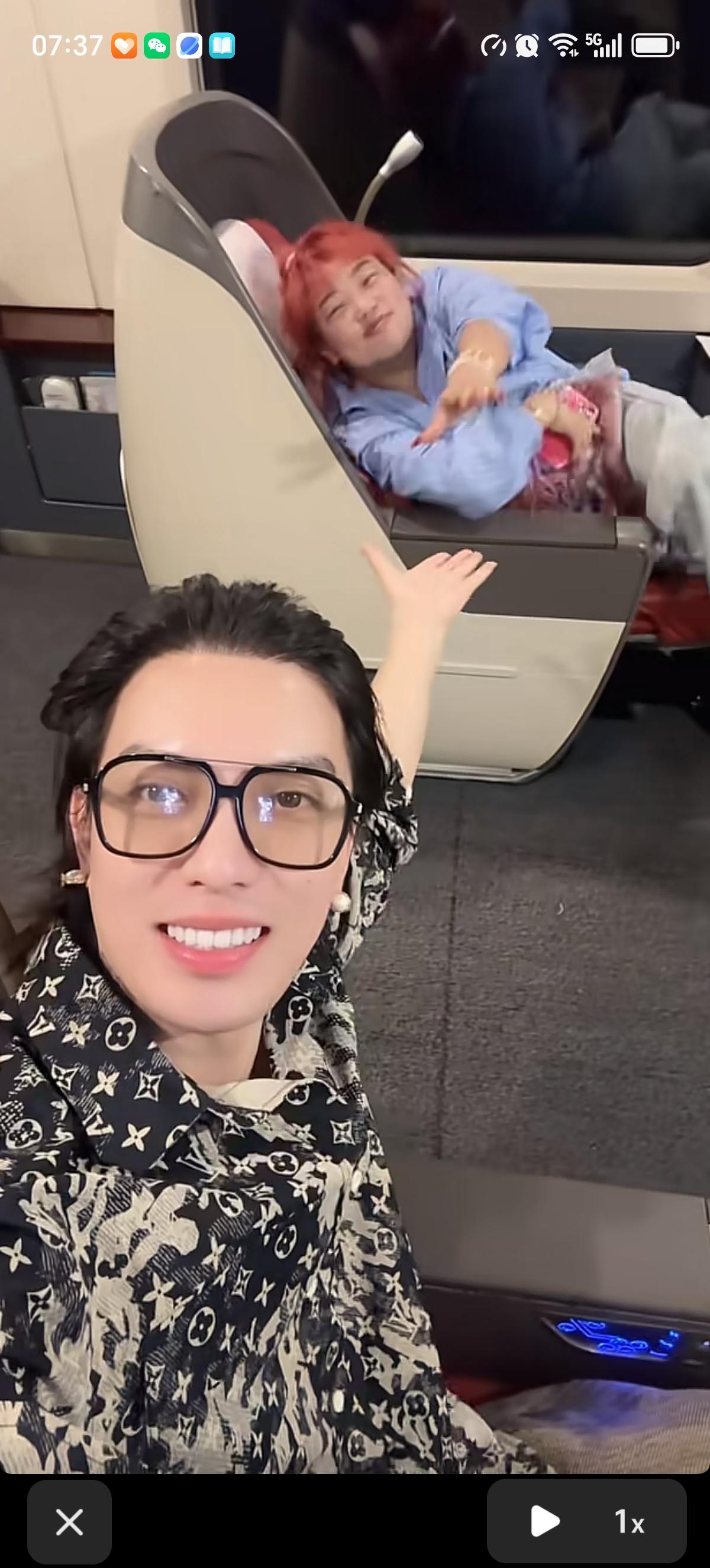 小敏敏刚以儿媳身份见完一枝梅的妈妈，转头就把一枝梅带回贵州老家见父母和孩子了。已