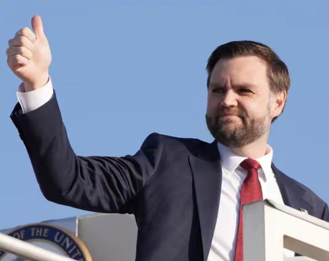 再一再二，没有再三再四！万斯总算是想明白了，不能总给特朗普背锅，差不多得了
 