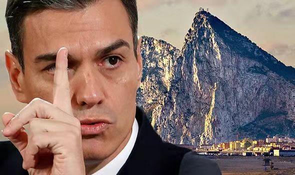 叫一声“硬汉桑切斯”！
英国《金融时报》等媒体将其称为“特朗普在欧洲的克星”。