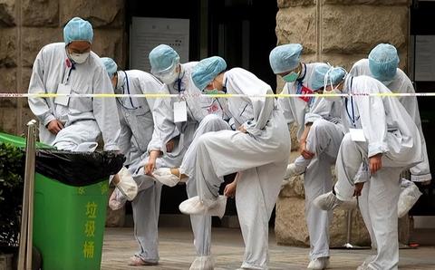 人的积极性若没真正调动起来，无论采用什么办法都难以解决医院的根本问题，实在令人忧