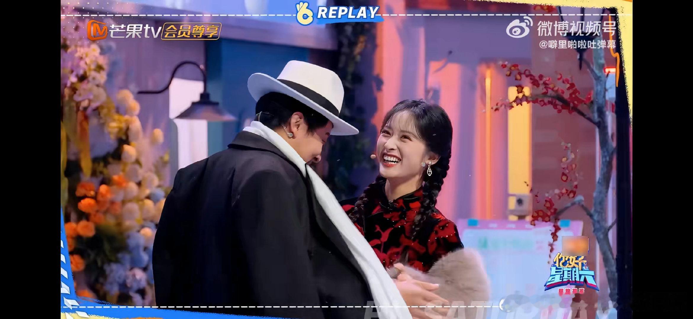 徐志胜沈月这段表演太绝了！许文强的酷和冯程程的柔被他们用喜剧方式呈现，徐志胜的台