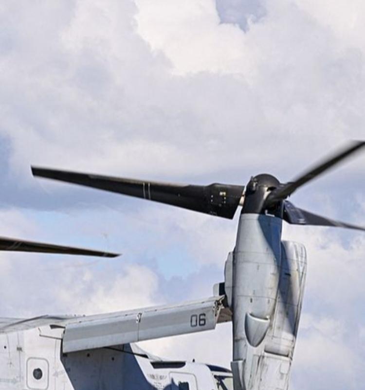 美军重兵压境委内瑞拉！一周签4国协议，加勒比海集结史上最大舰队
 
美国近期加码