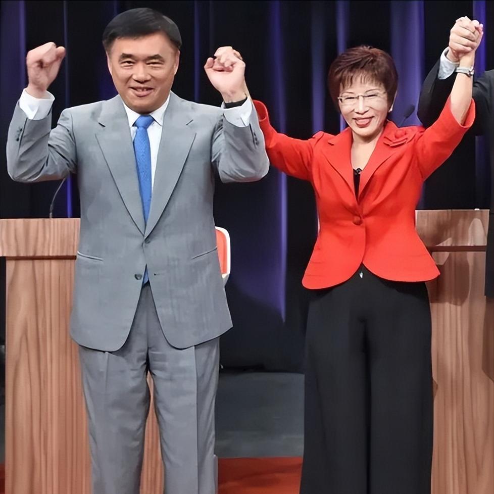 [微风]洪秀柱为何支持郝龙斌而非郑丽文？台名嘴邱毅一爆料，洪秀柱在本次党主席改选