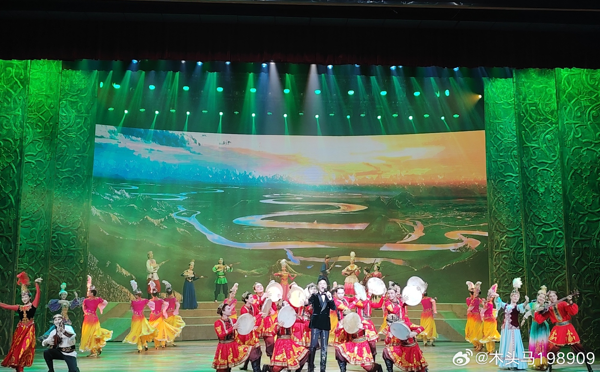 生活手记读书陆游的诗词选（一三四）汉宫春　羽箭雕弓，忆呼鹰古垒，截虎平川。吹笳暮