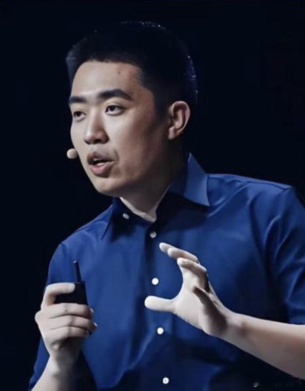 李想连发5条朋友圈“爆粗”开炮：不忍了！直指某日系合资车企雇佣黑水军从“爆粗”到