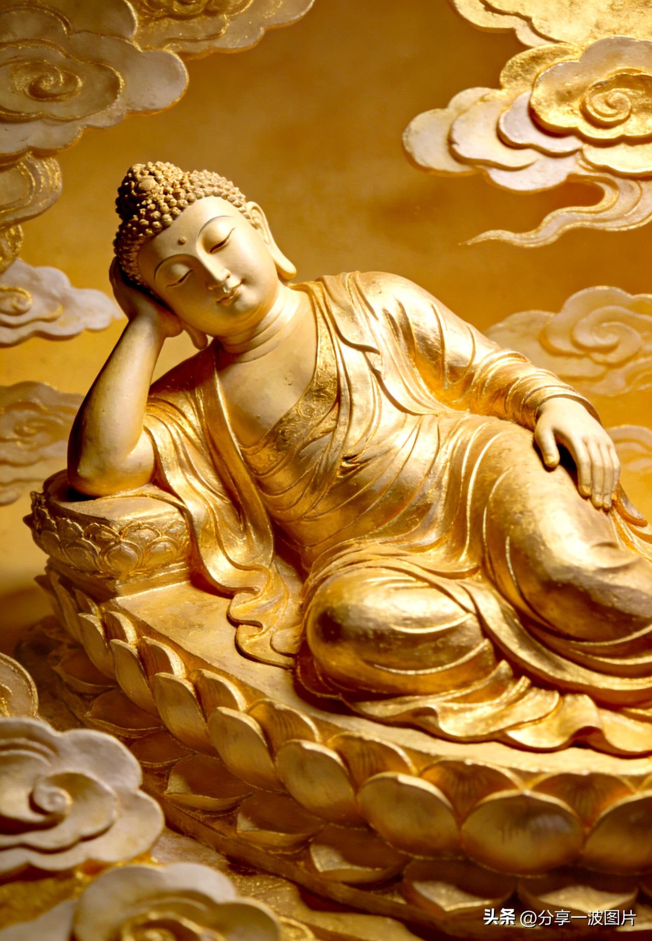 见卧佛安然，知岁月静好。马年伊始，愿福暖四季，顺遂无虞。