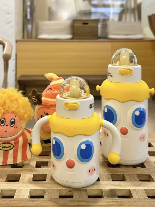 女鹅说开学背这保温杯被问爆了……