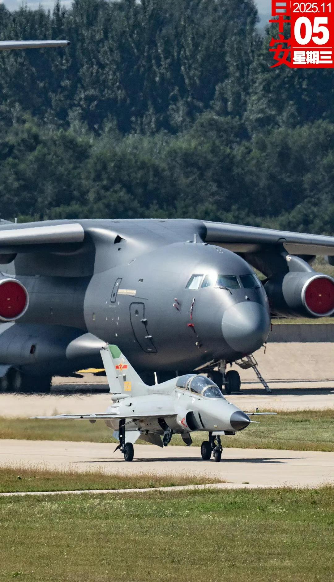早
早（图源中航工业集团）武器装备 军事 航母 早起的鸟儿 飞机 战斗机 航空 