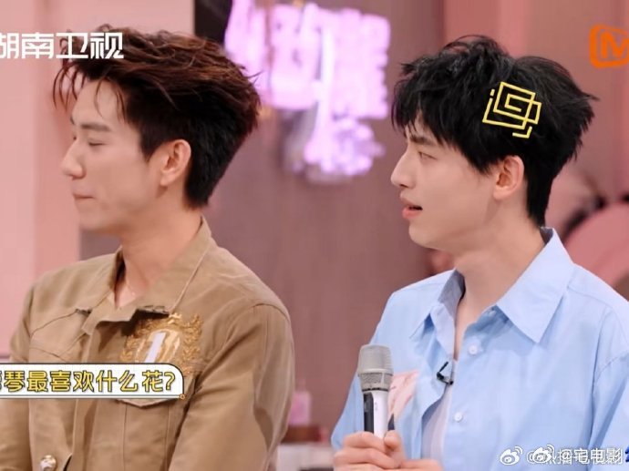 孟子义[超话]孟子义闭麦了没闭嘴你好星期六 笑不活！雪琴当群主组队，孟子义场外疯