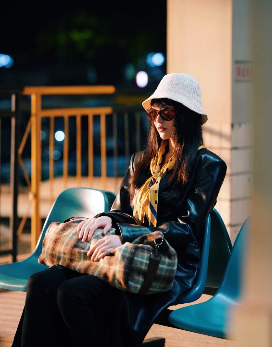 唐嫣曲梦美强惨 谁懂啊！曲梦的美是旗袍红唇的风情万种，惨是被命运反复碾压的身不由