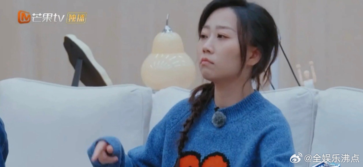 这塑普rap是有点东西在身上的！王栎鑫董事长舞台魅力无限，看爽了！王栎鑫董事长塑