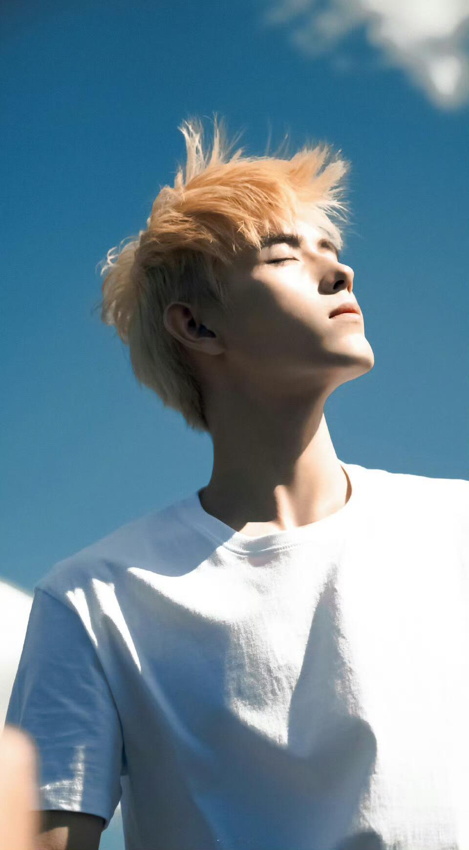 陈飞宇TOP级绝瑟生图即画报的颜值太能打！李峋的桀骜、宁缺的孤勇、司马焦的红衣惊