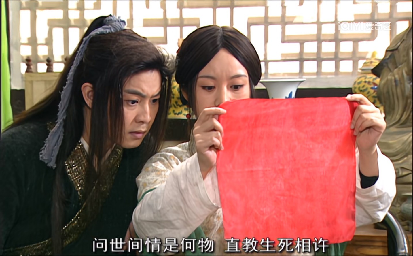 《我为湘玉存大钱》第125集小郭回来了无双打算走，在老白的提议下，你让小郭和无双