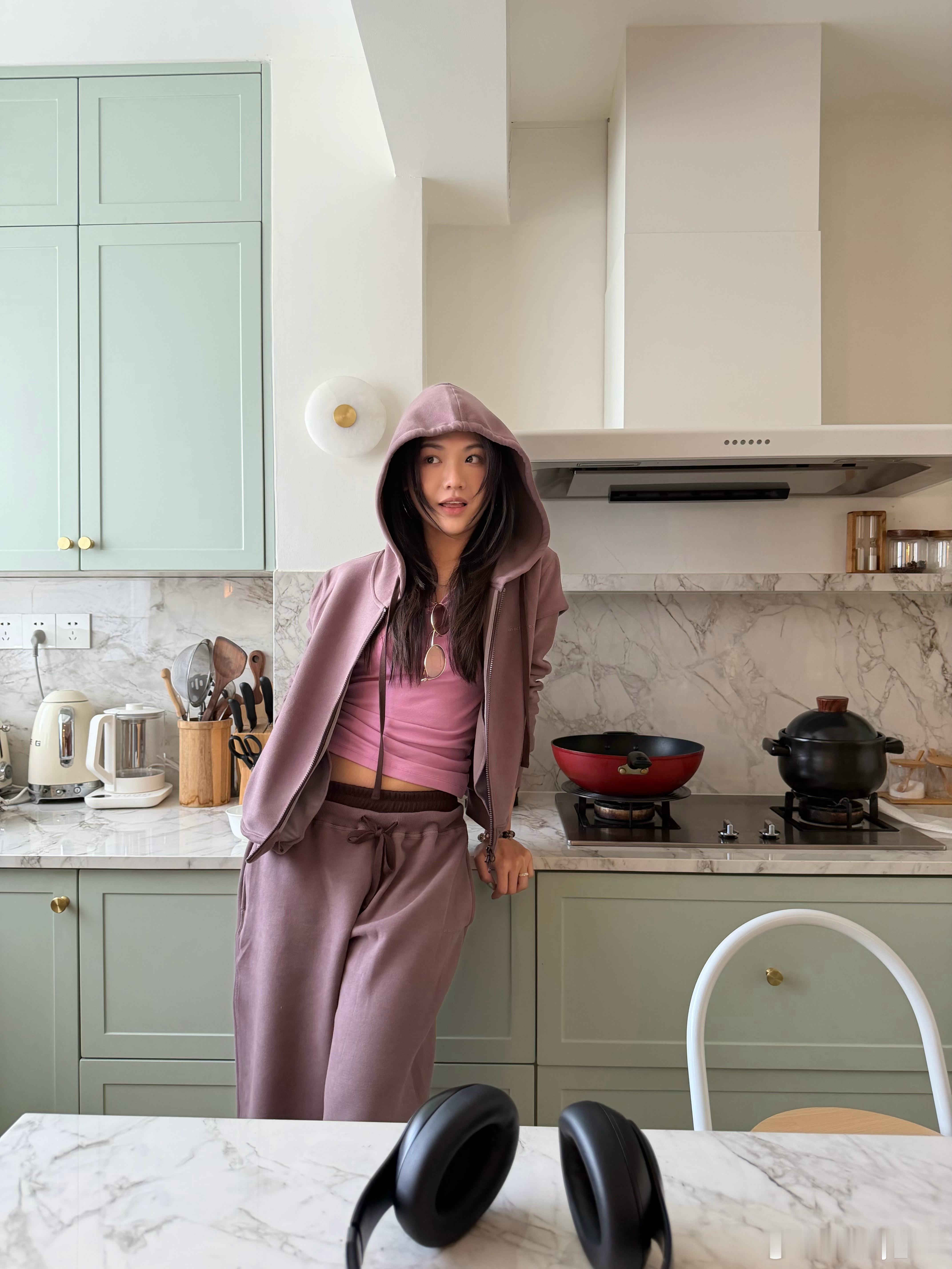 没有不更新 只是微博少人看了所以更新比较多在小🍠哦（同名🔍Manty_Yin