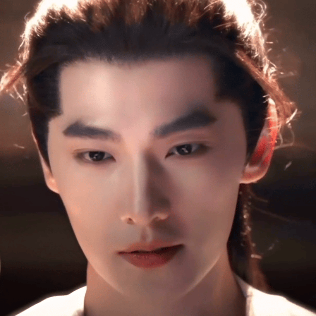 杨洋内娱降龄系男主 追《凡人修仙传》，完全被杨洋带入韩立的世界。他在剧中的一颦一