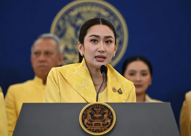 【泰王公布特赦名单，他信赫然在列，要上演一出七擒七纵的戏码？】只差3个多月，泰国