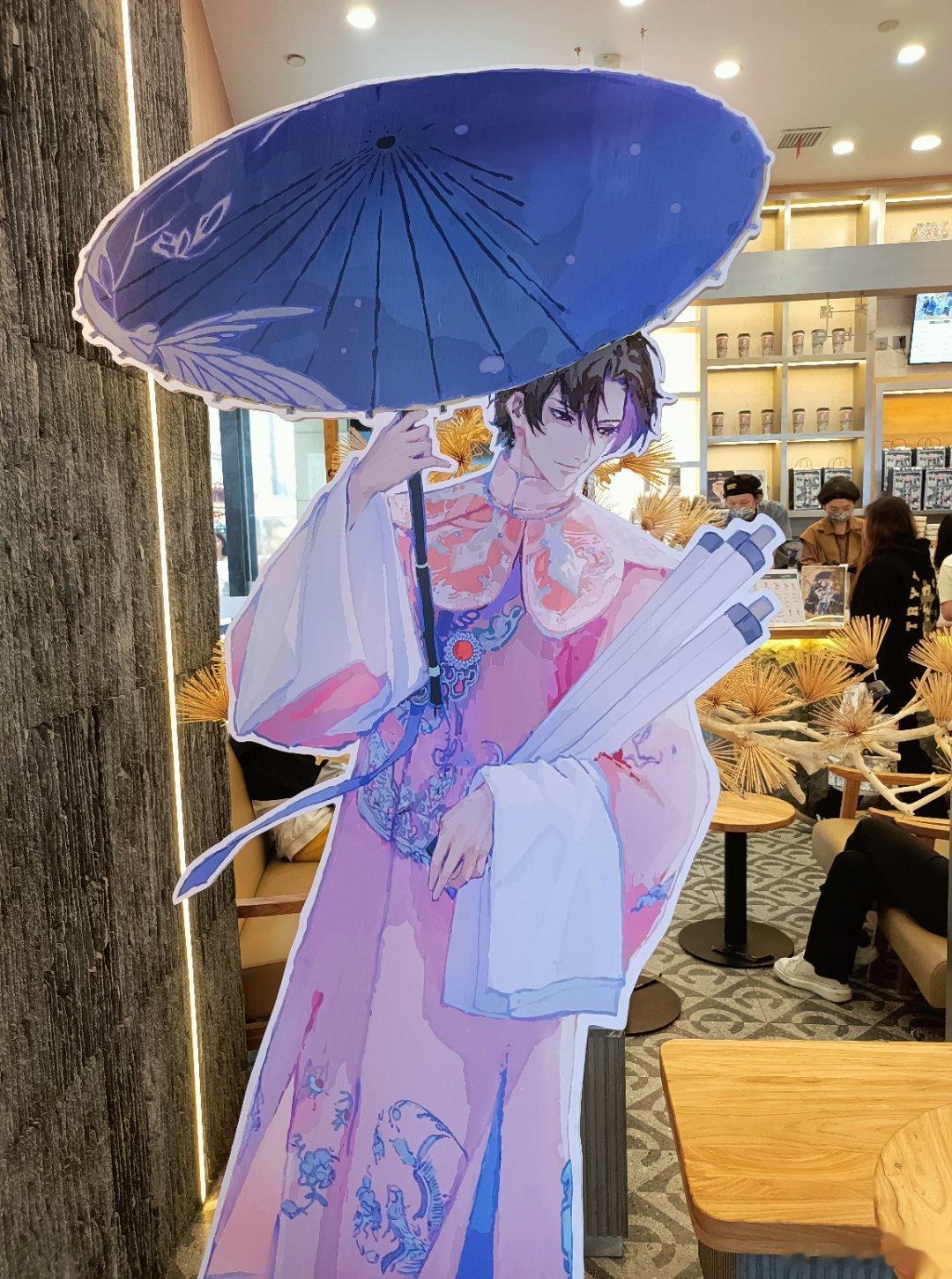 #霸王茶姬联名盗墓笔记#   煮雪烹茶共赴约，一壶秋茶已等候多时。说到我与盗墓笔
