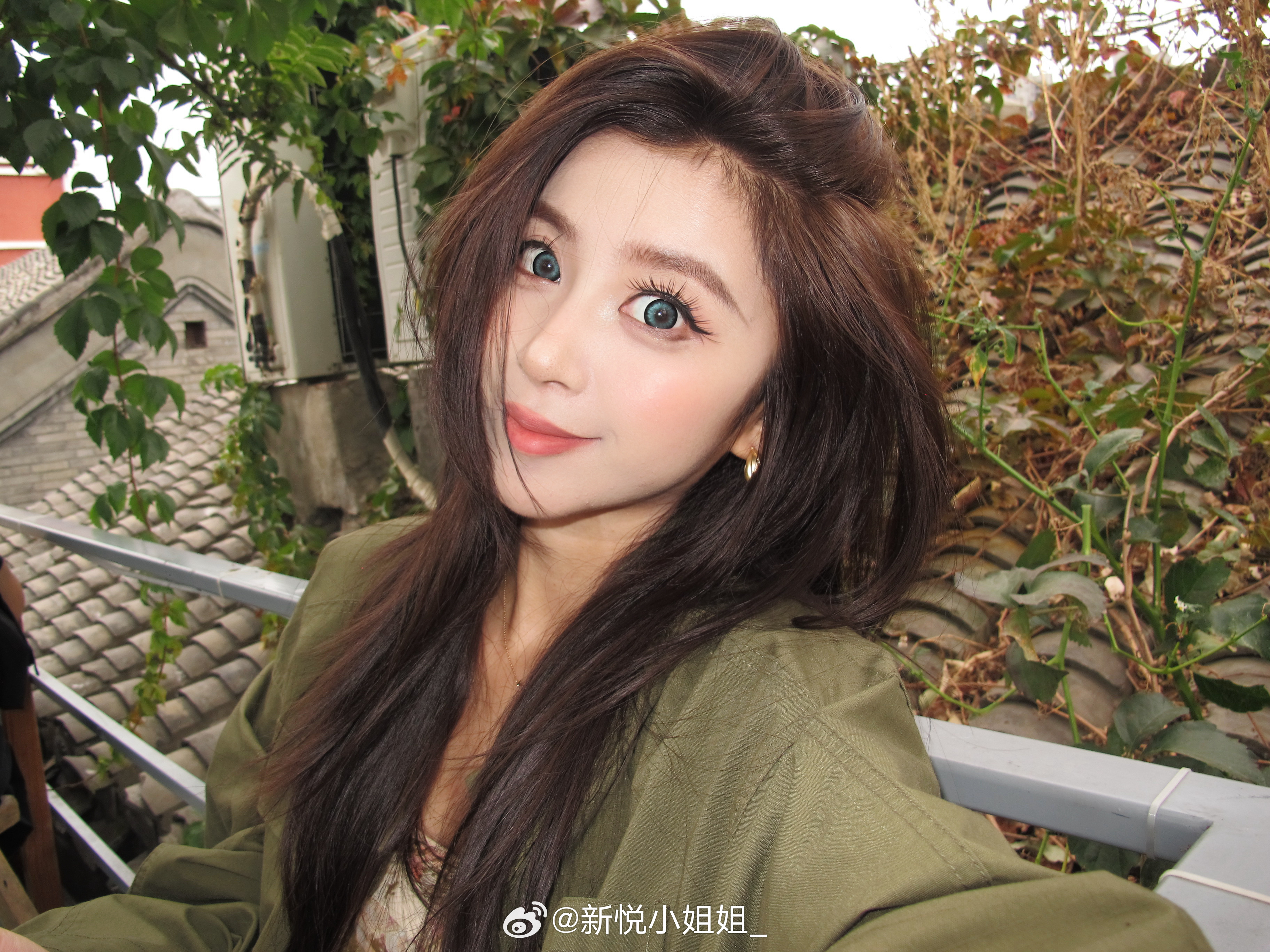 终于试到了哥们儿的机皇 佳能G12[doge]怎么能涨的比理光还离谱呢两千多的时