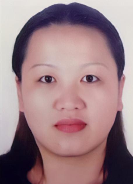 2000年，上海一女子私吞92万公款，怀着身孕逃亡泰国，嫁给了泰国残疾男子，警方