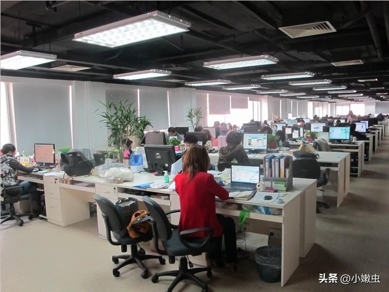 不要以为搞电商的都是能赚到钱，很多库存压货下来，都卡死你。
有些人做电商后亏到倾