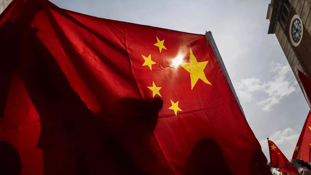 2026年06月20日俄新社消息。中国军工企业推出“利剑”系列反无人机激光装备，