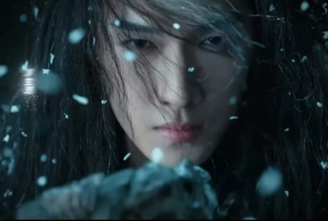 李昀锐摘面具🎭 