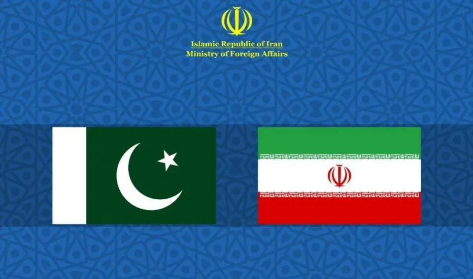 伊朗和巴基斯坦发表联合声明，双方同意恢复互派大使。与此同时应巴基斯坦外长吉拉尼邀