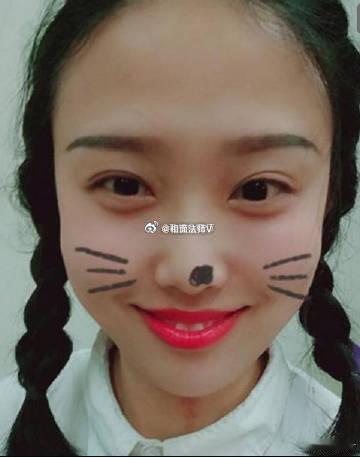 正所谓笑一笑，十年少，面相柔和舒展的女子多好运，这是因为他有好的心态和很多正能量