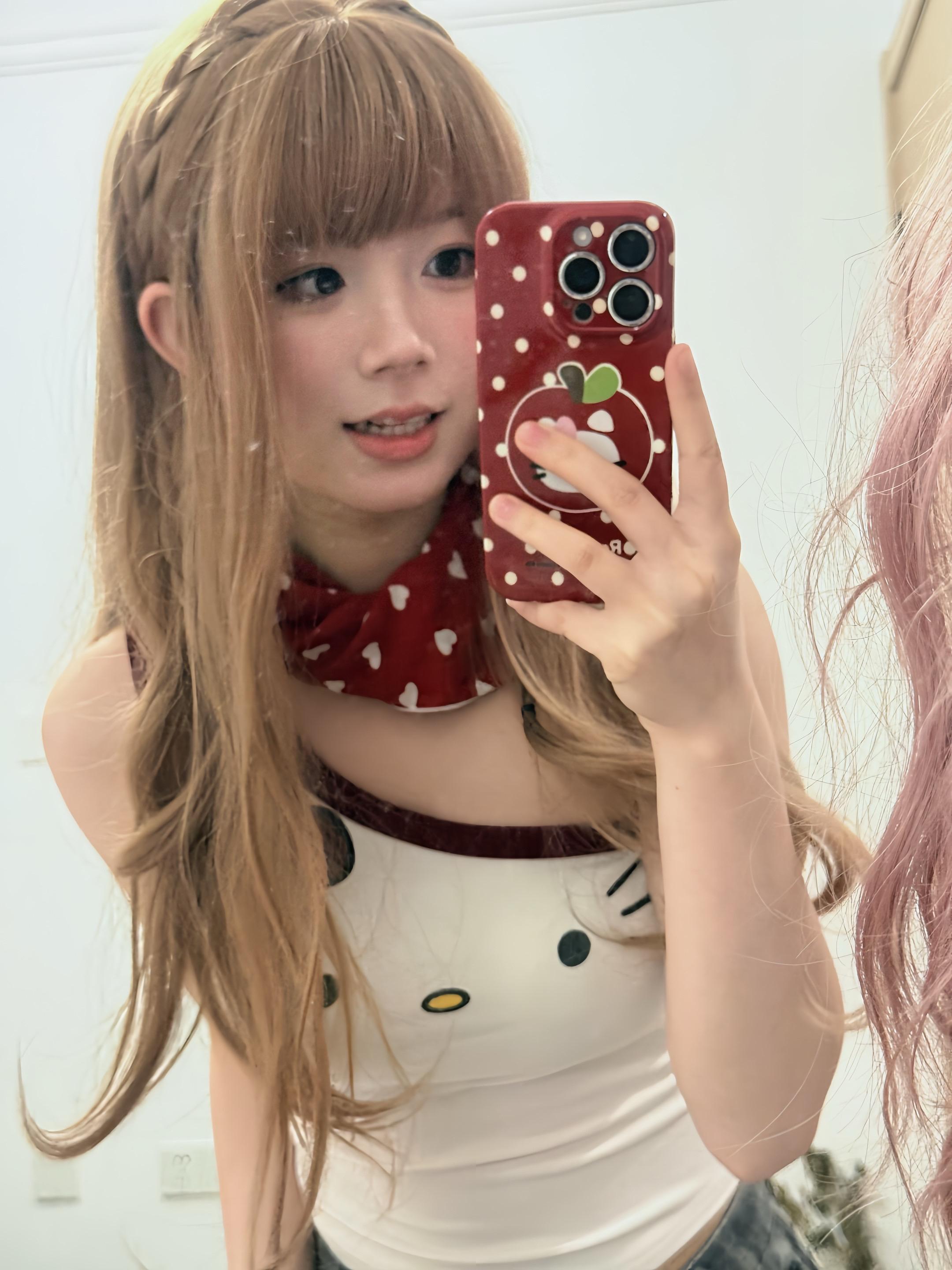 🎮换装小游戏。集齐一个红橙黄绿青蓝紫╸⩊ ╸