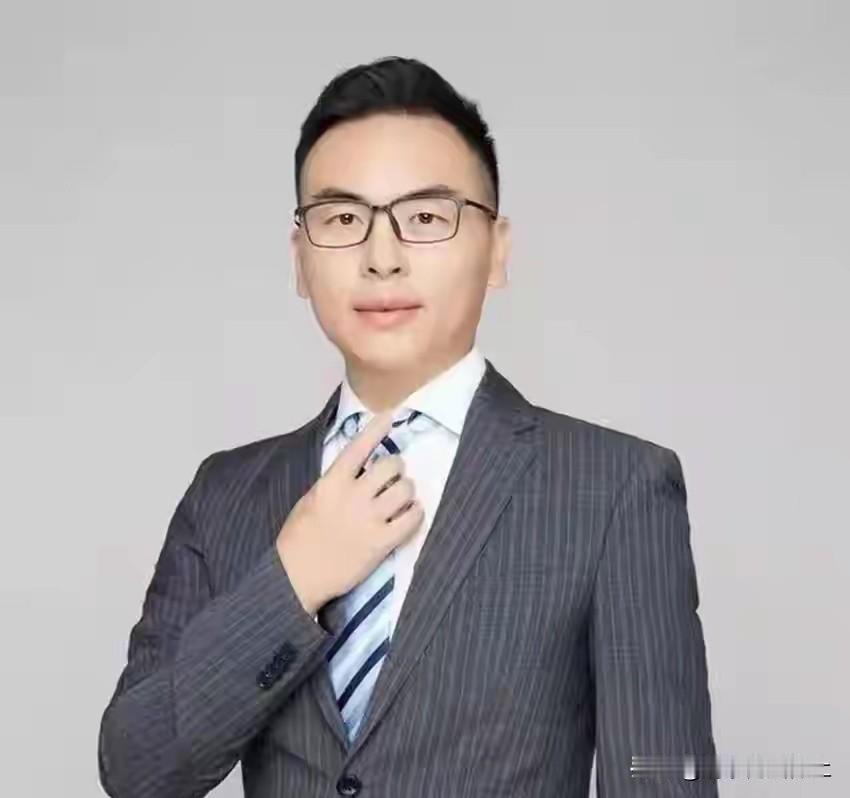 数典忘祖的“汉奸”！
毫无疑问就是日本议员石平！

刚看到一段视频，这个狗汉奸在