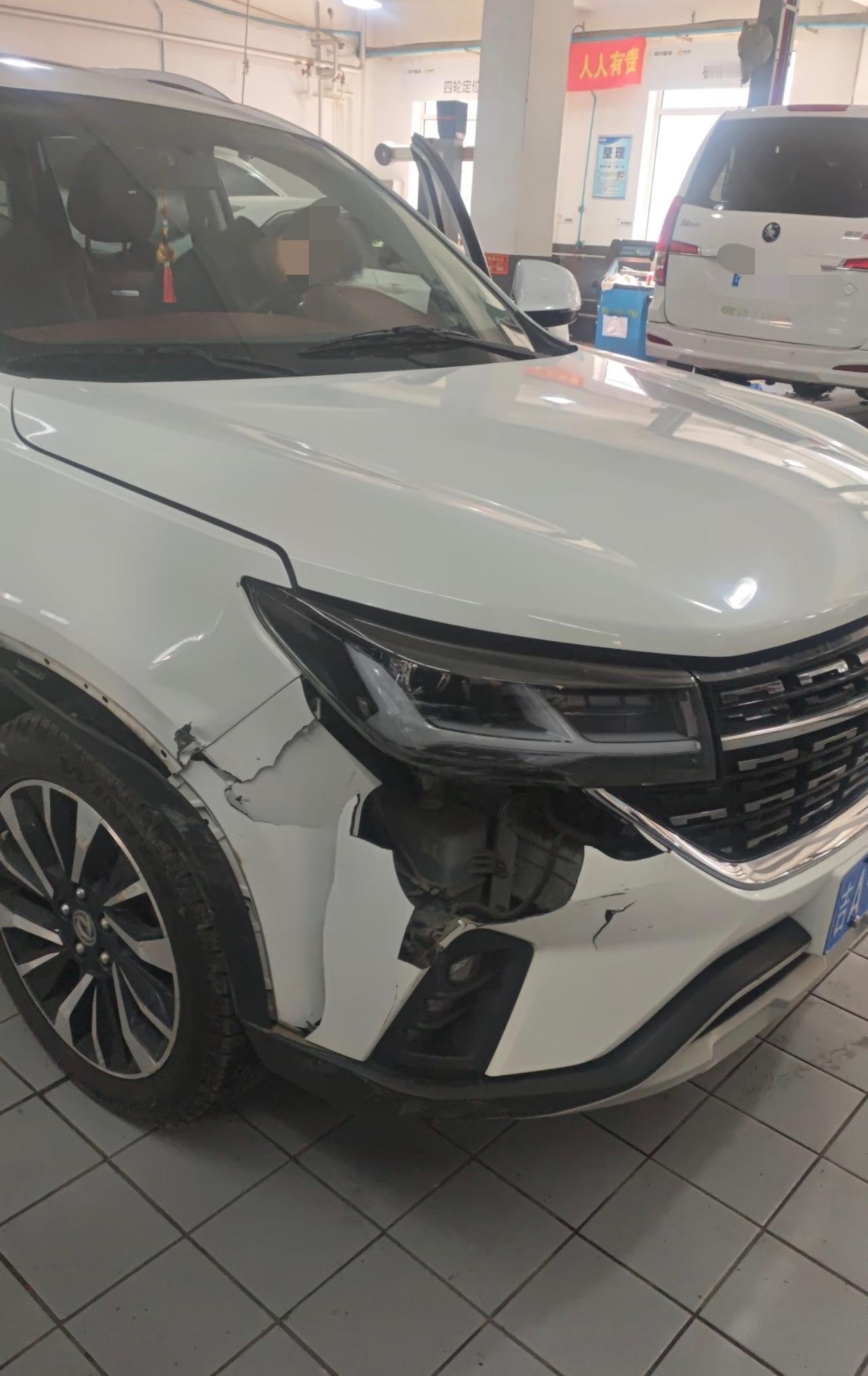 交强险新规来了！
从6月1号开始，
交强险不再统一950元了，开始实行奖优罚劣了