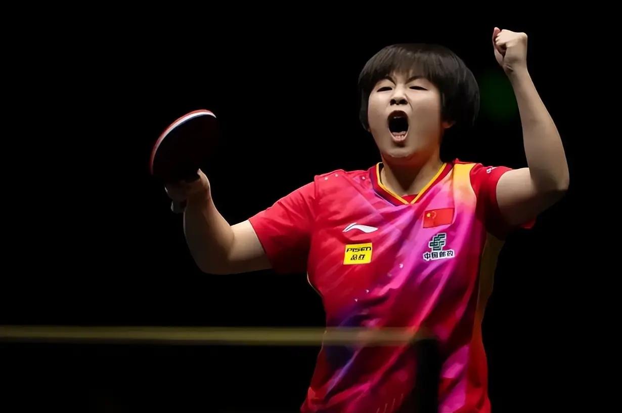 尘埃落定，
覃予萱未能夺得澳门世界杯女单冠军，
王艺迪顺利拿到伦敦世乒赛直通门票