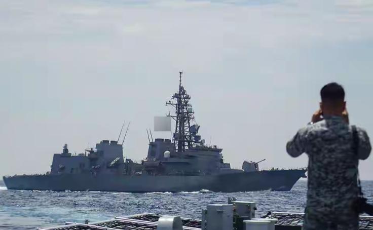 想要偷袭？
日本战舰闯入台海峡，我国发布高等级严厉警告 4月17号当天下午，我国