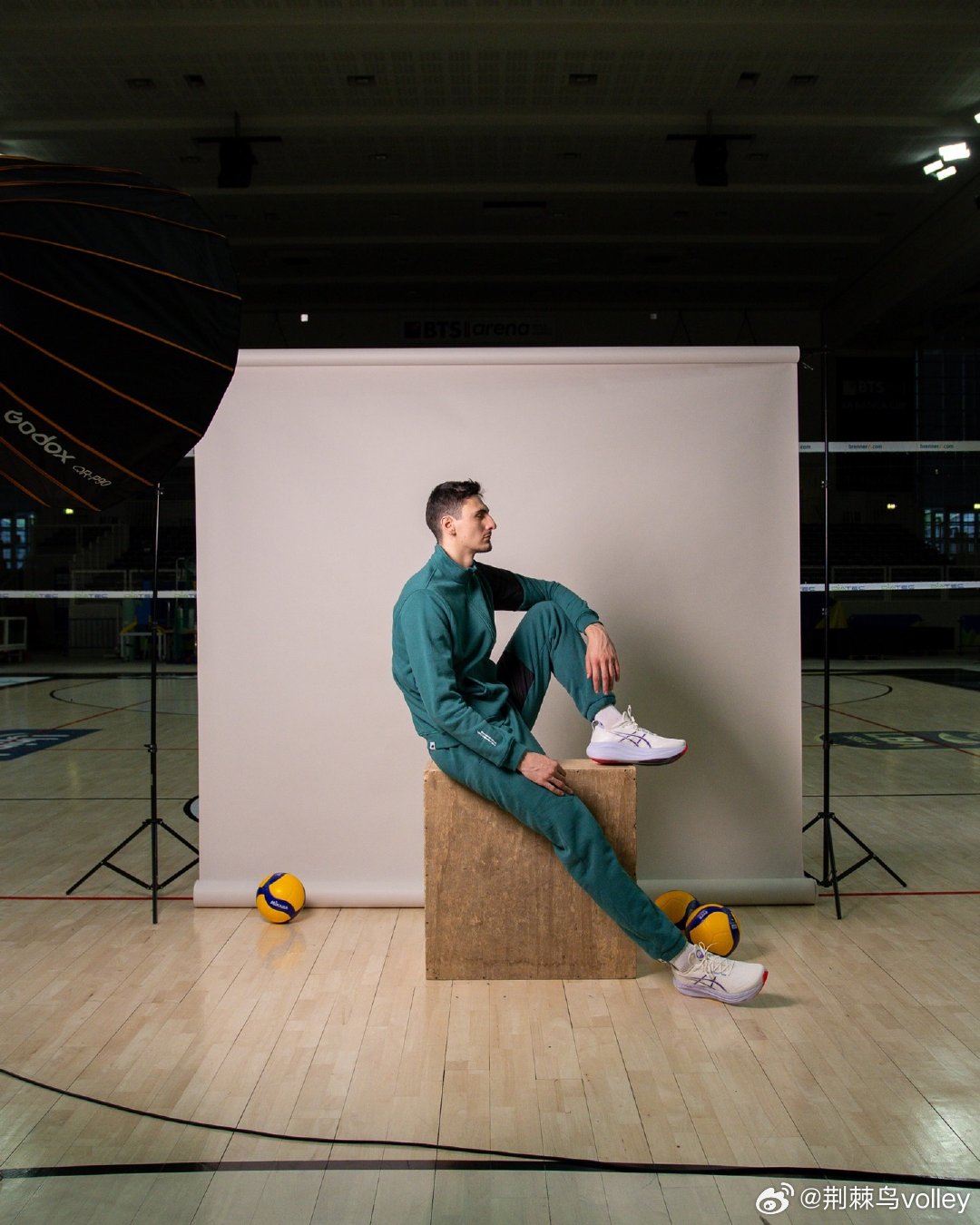 小米和erreasport男排 国际排坛动态 荆棘鸟volley