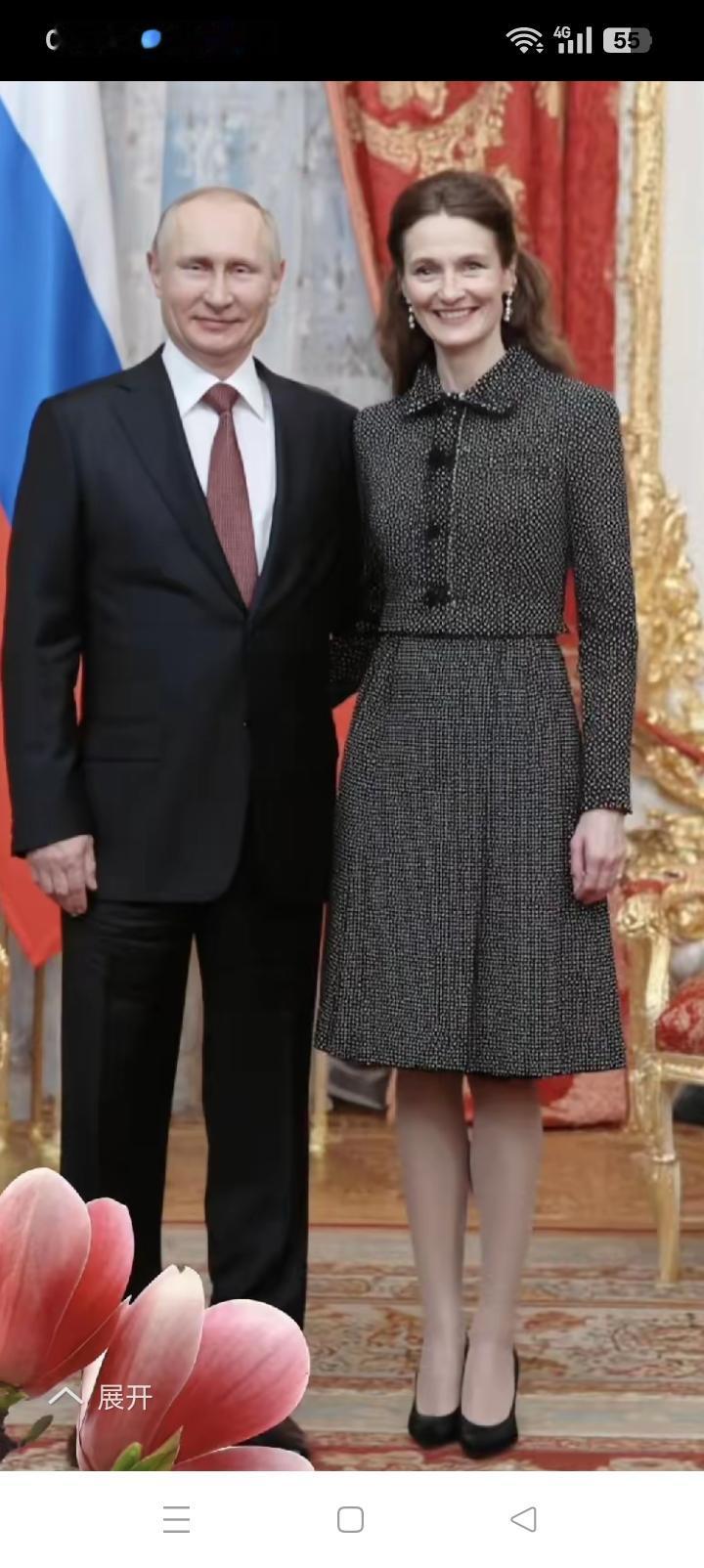 普京先生是我国的朋友，恭喜恭喜。
老牛自知夕阳晚，
无需扬鞭自奋蹄。
早生贵子，