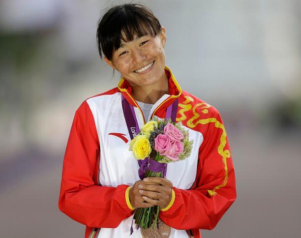 切阳什姐，中国女子竞走运动员，2012年伦敦奥运会女子20公里竞走冠军，1990