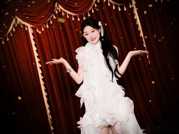 【沈佳润向毛不易道歉 】沈佳润说前面的路还很长1日，发文回应：完成了紧张万分的人