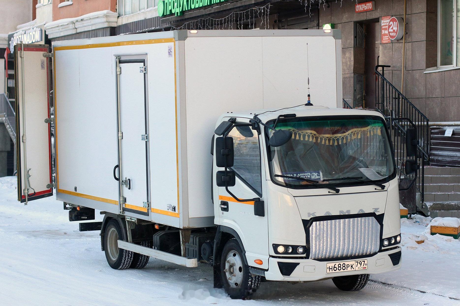 GAZ Valdai Next / FAW J6 / ZIL-131CNHTC 