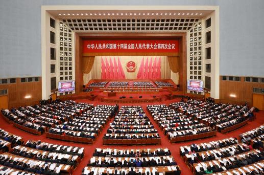 新加坡联合早报今日报道：“中国大陆今年的政府工作报告，首度将对台工作目标由‘反对